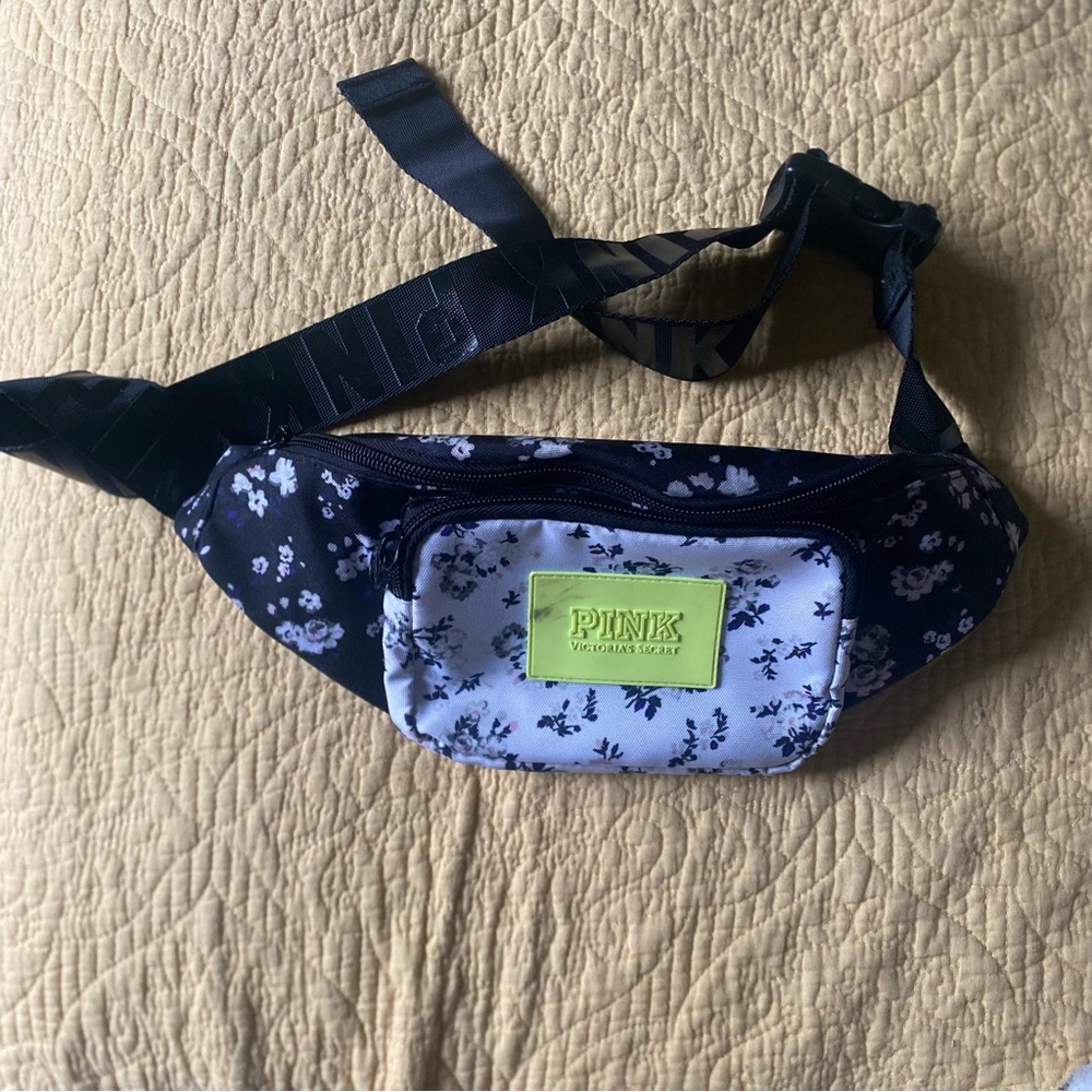 PINK Victoria's Secret Black and White belt Bag